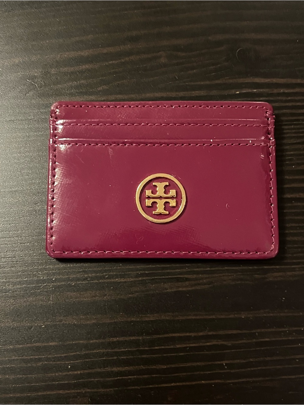 Tory Burch Robinson Patent Leather Card Holder Burgundy Gold Logo - Picture 2 of 5